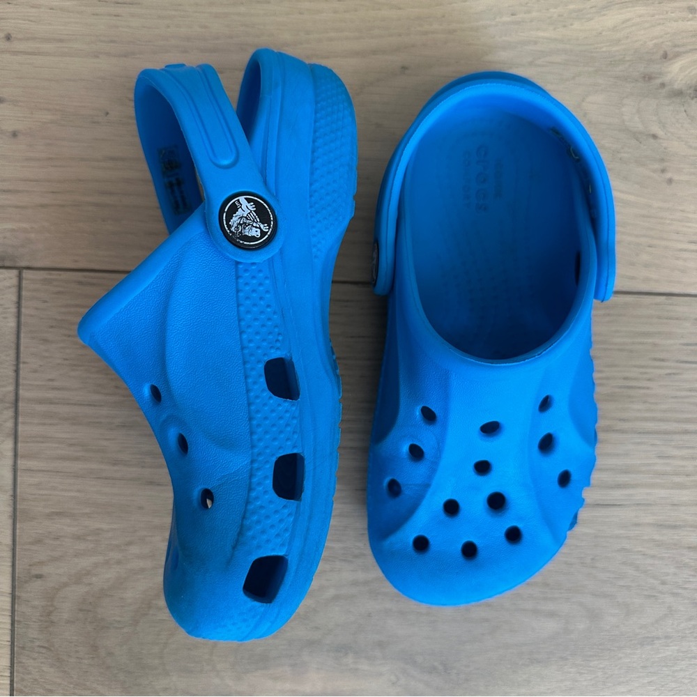 CROCS Blue Sandals with Croslite Comfort